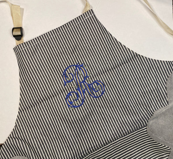 Super Apron - prevents burns, dries hands, and looks GREAT!